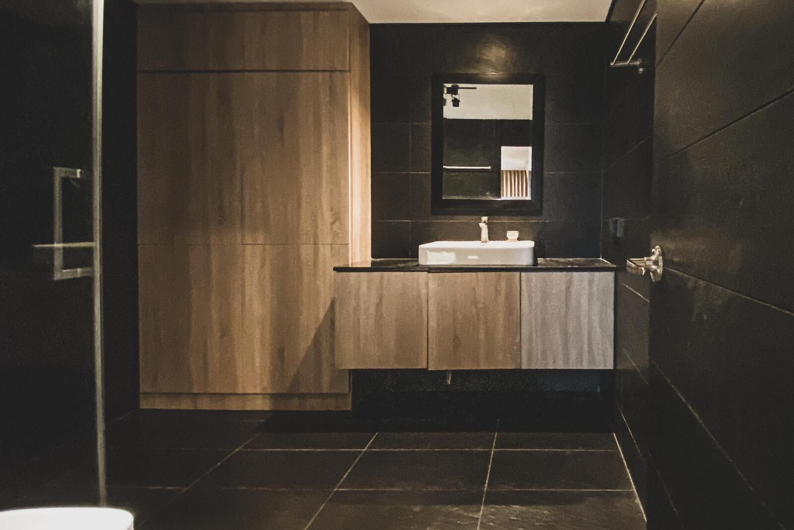 Prestigious 2-Bedroom 6th Floor Urban Retreat at Peaks Garden-TNP-D1216