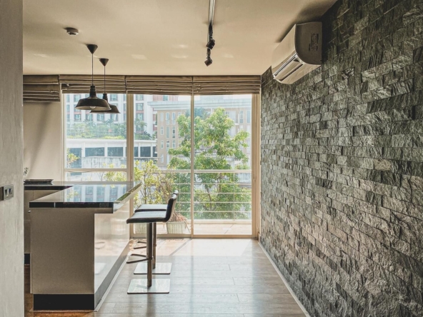Prestigious 2-Bedroom 6th Floor Urban Retreat at Peaks Garden-TNP-D1216