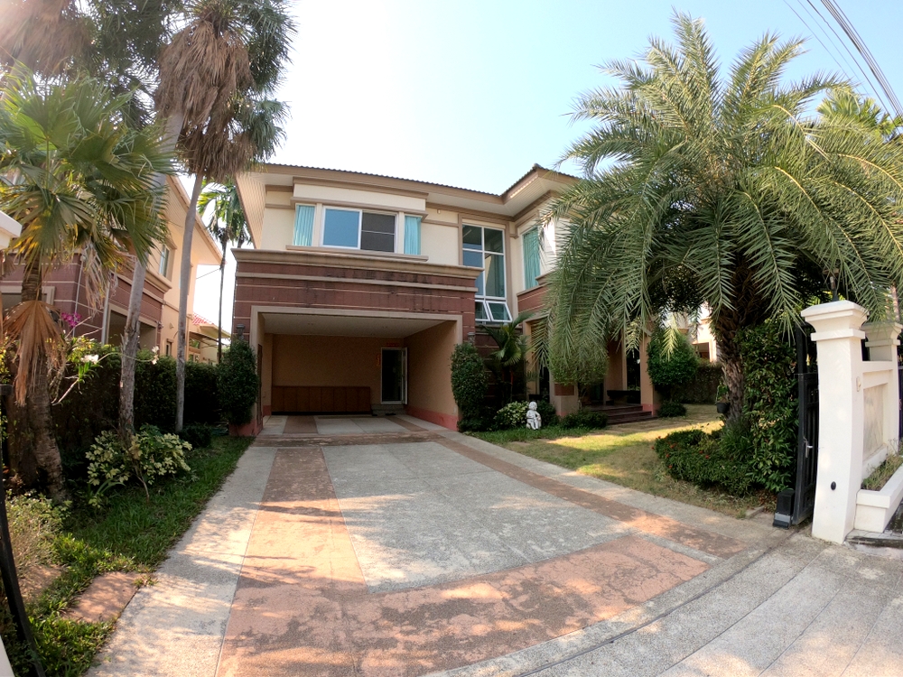 Wonderful 4 Bedroom House For Sale Laddarom Elegance Muang Chiang Mai-I-3469