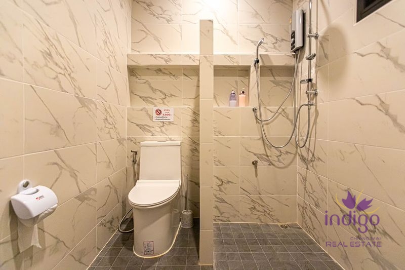 Well-maintained 5-bedroom