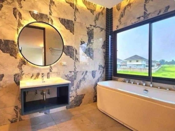 Exquisite Modern Pool Villa in Prime Chiang Mai Location-TNP-D1217