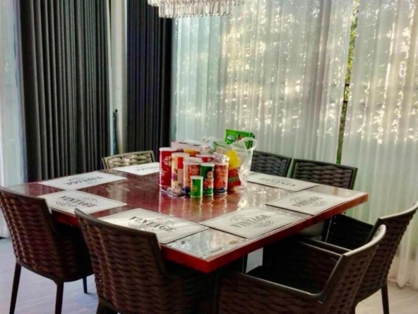 Exquisite Modern Pool Villa in Prime Chiang Mai Location-TNP-D1217