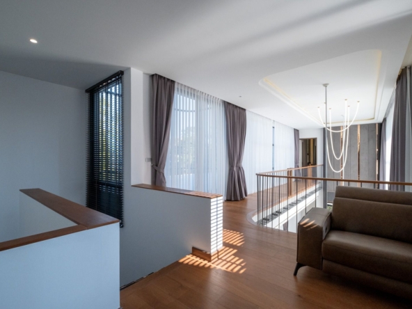 Exquisite 4-Bedroom Villa with Pool & Waterway Views in Doi Saket-TNP-D1191