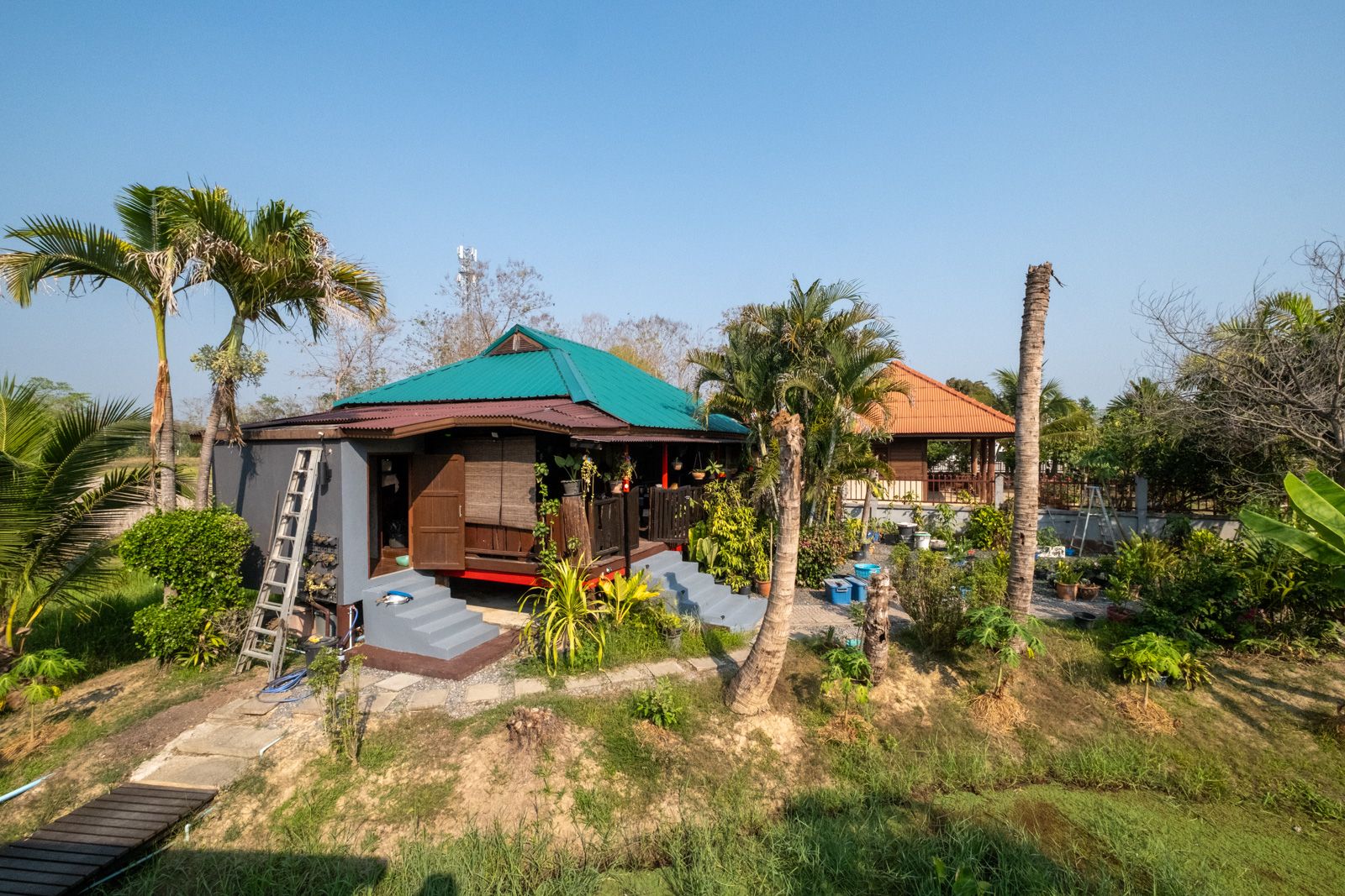 Tranquil Garden Estate: Traditional Thai Living in Chiang Mai-TNP-D1201