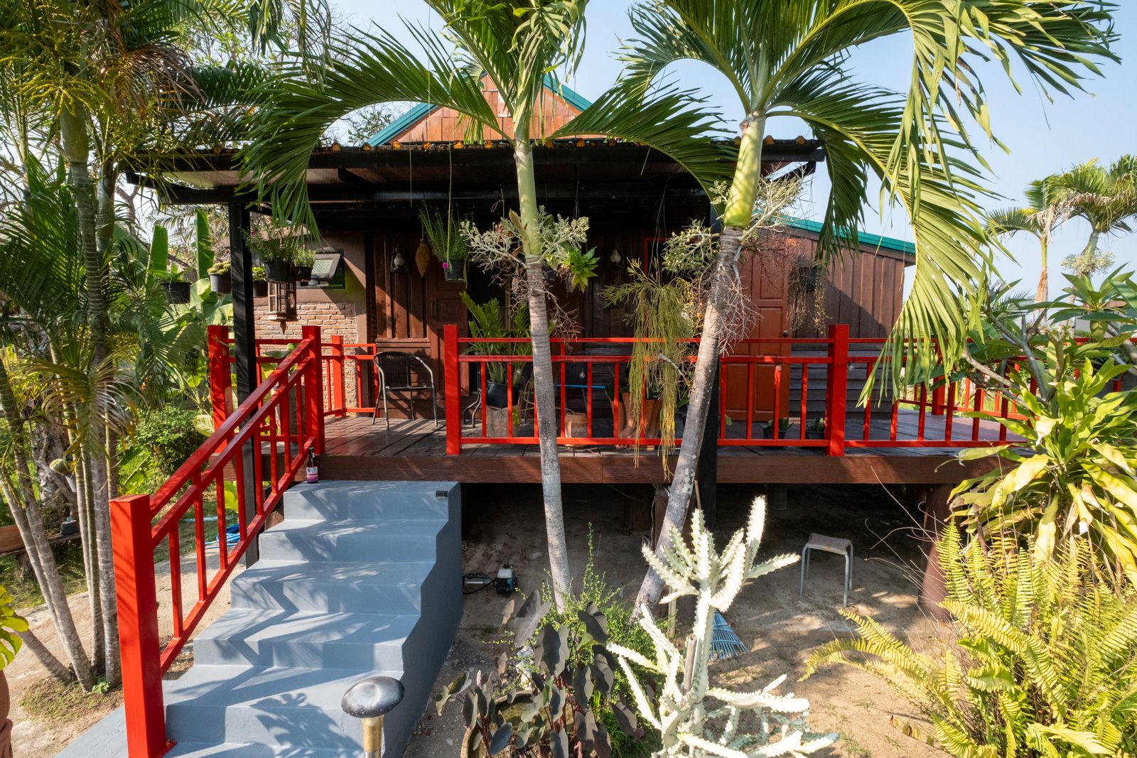 Tranquil Garden Estate: Traditional Thai Living in Chiang Mai-TNP-D1201