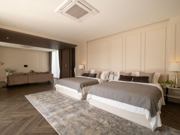 5 Bedroom Architectural Marvel with Private Pool in City-TNP-D1177