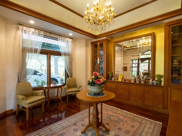 Exquisite Chiang Mai Residence: A Blend of Luxury and Comfort-TNP-D1200