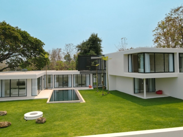 Modern Luxury Pool Villa with Panoramic Doi Suthep Views-TNP-D1212