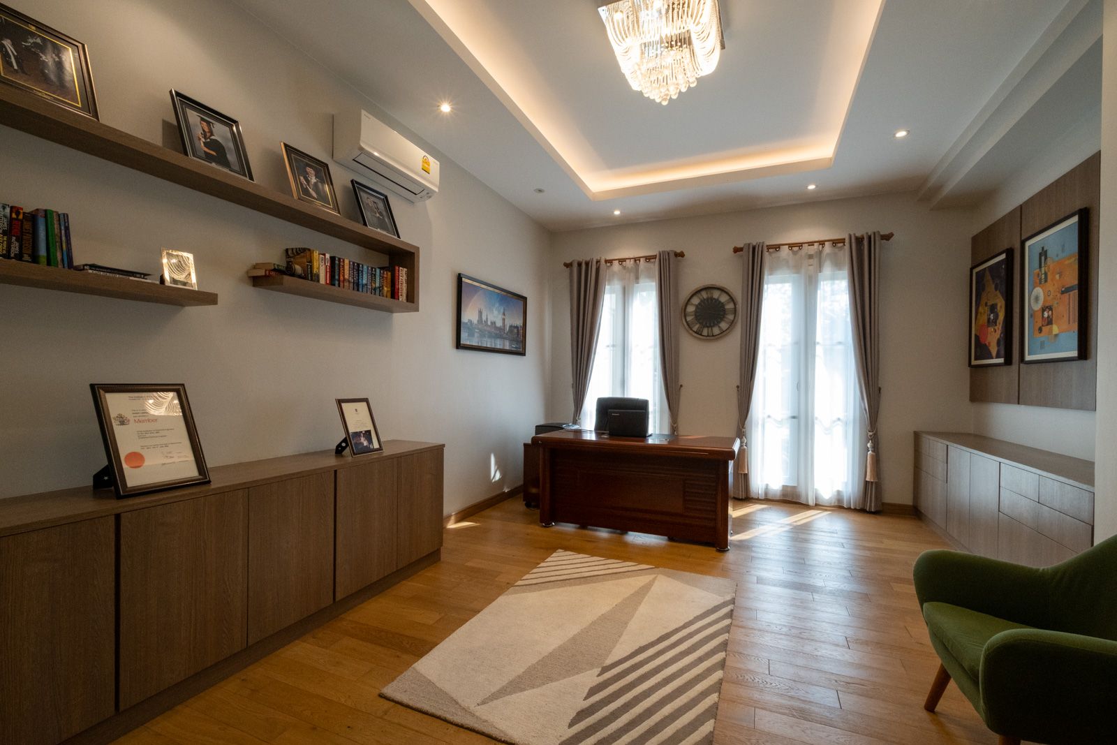 Lakeside Luxury 3-Bedroom: Exclusive Pool Villa in Mae Rim-TNP-D1198