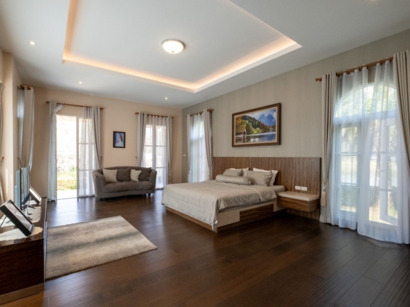 Lakeside Luxury 3-Bedroom: Exclusive Pool Villa in Mae Rim-TNP-D1198