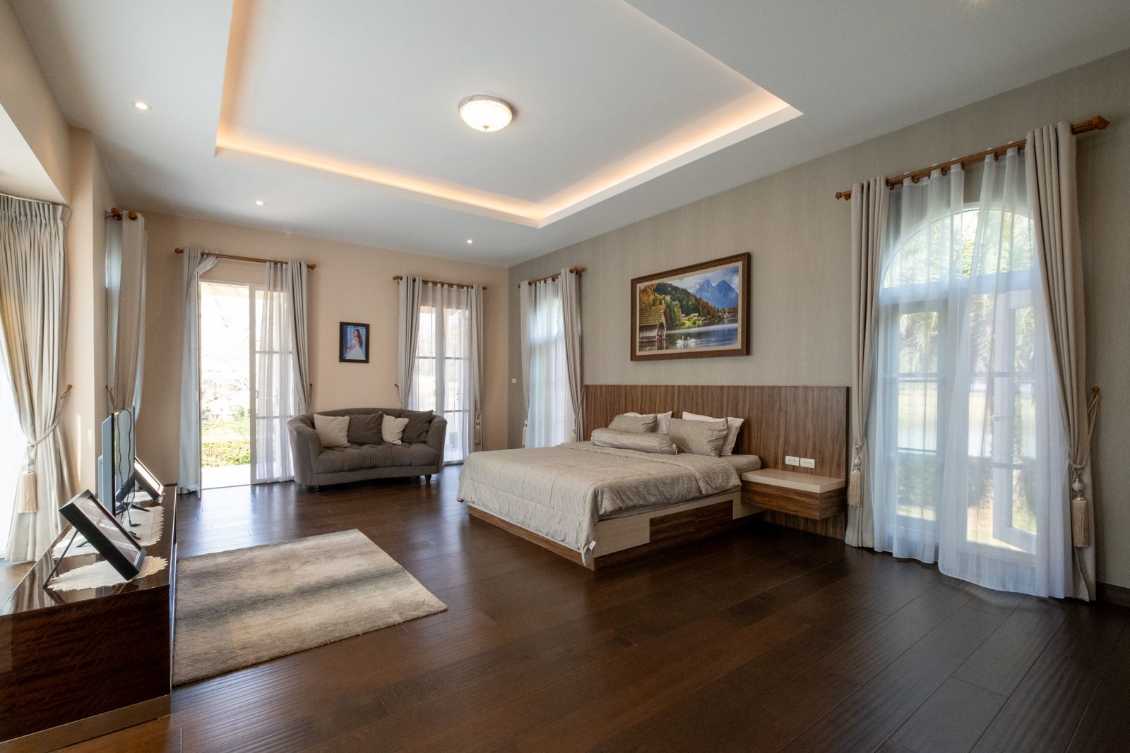 Lakeside Luxury 3-Bedroom: Exclusive Pool Villa in Mae Rim-TNP-D1198