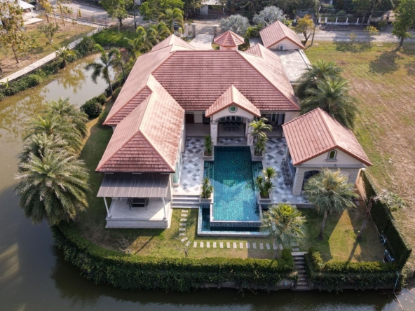 Lakeside Luxury 3-Bedroom: Exclusive Pool Villa in Mae Rim-TNP-D1198