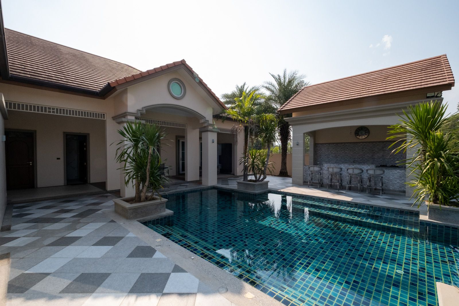 Lakeside Luxury 3-Bedroom: Exclusive Pool Villa in Mae Rim-TNP-D1198