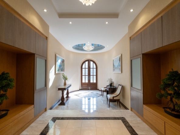 Lakeside Luxury 3-Bedroom: Exclusive Pool Villa in Mae Rim-TNP-D1198