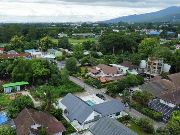 Exclusive 3-Bed Pool Villa in Don Kaew