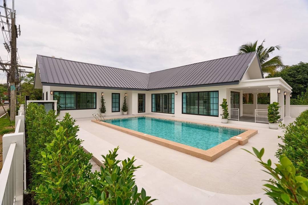 Exclusive 3-Bed Pool Villa in Don Kaew