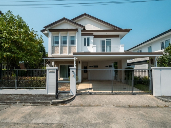 Elegant Chiang Mai Family Home: A Blend of Comfort and Convenience-TNP-D1206