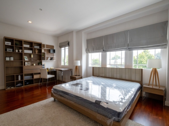 Elegant Chiang Mai Family Home: A Blend of Comfort and Convenience-TNP-D1206