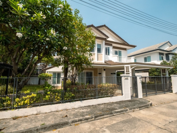 Elegant Chiang Mai Family Home: A Blend of Comfort and Convenience-TNP-D1206