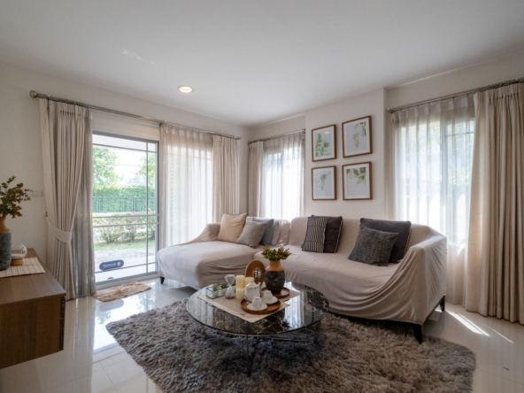 Elegant Chiang Mai Family Home: A Blend of Comfort and Convenience-TNP-D1206