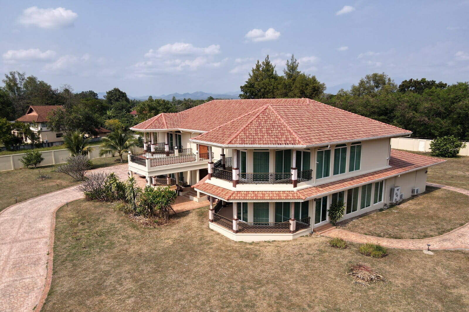 5 Bedroom