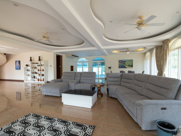 5 Bedroom