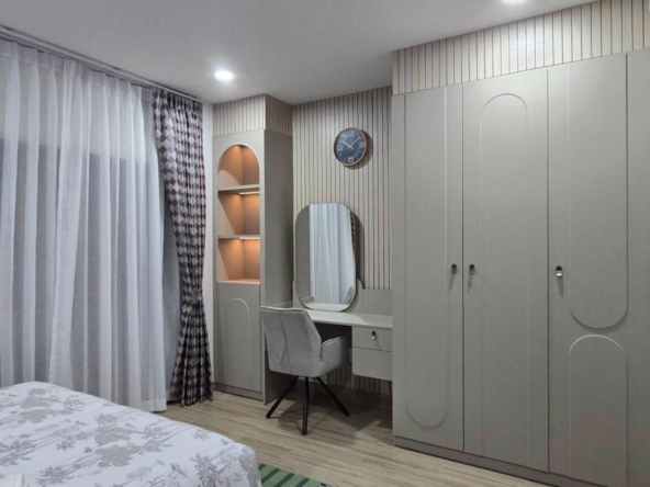 Modern 3-Bedroom in San Sai: Fully Furnished 2-Story Split-Level Near City-TNP-D1123