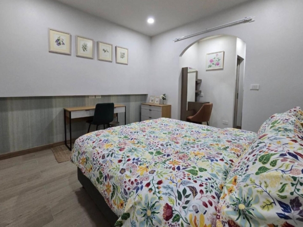 Modern 3-Bedroom in San Sai: Fully Furnished 2-Story Split-Level Near City-TNP-D1123