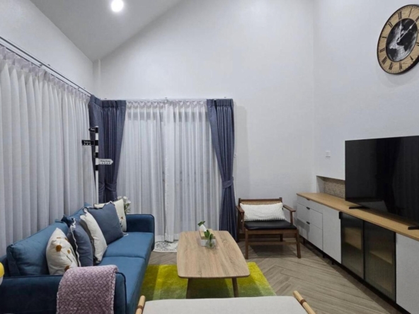 Modern 3-Bedroom in San Sai: Fully Furnished 2-Story Split-Level Near City-TNP-D1123