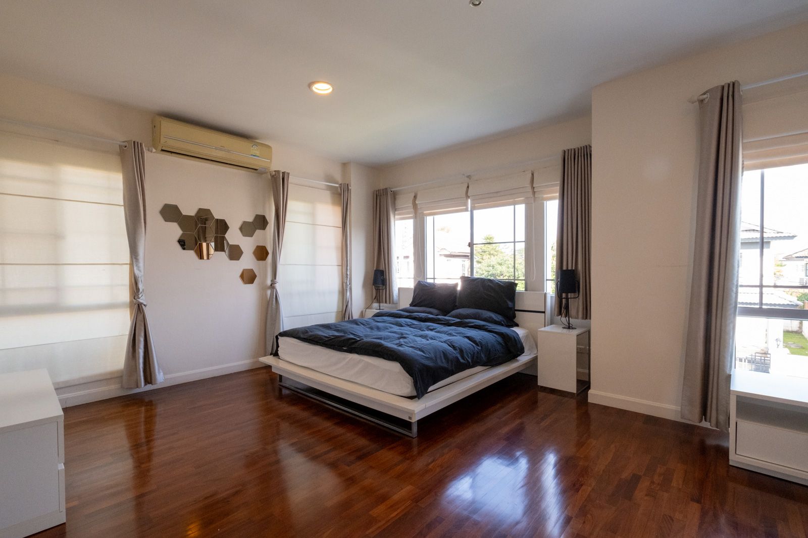 Modern 3-Bedroom Haven in Land and House