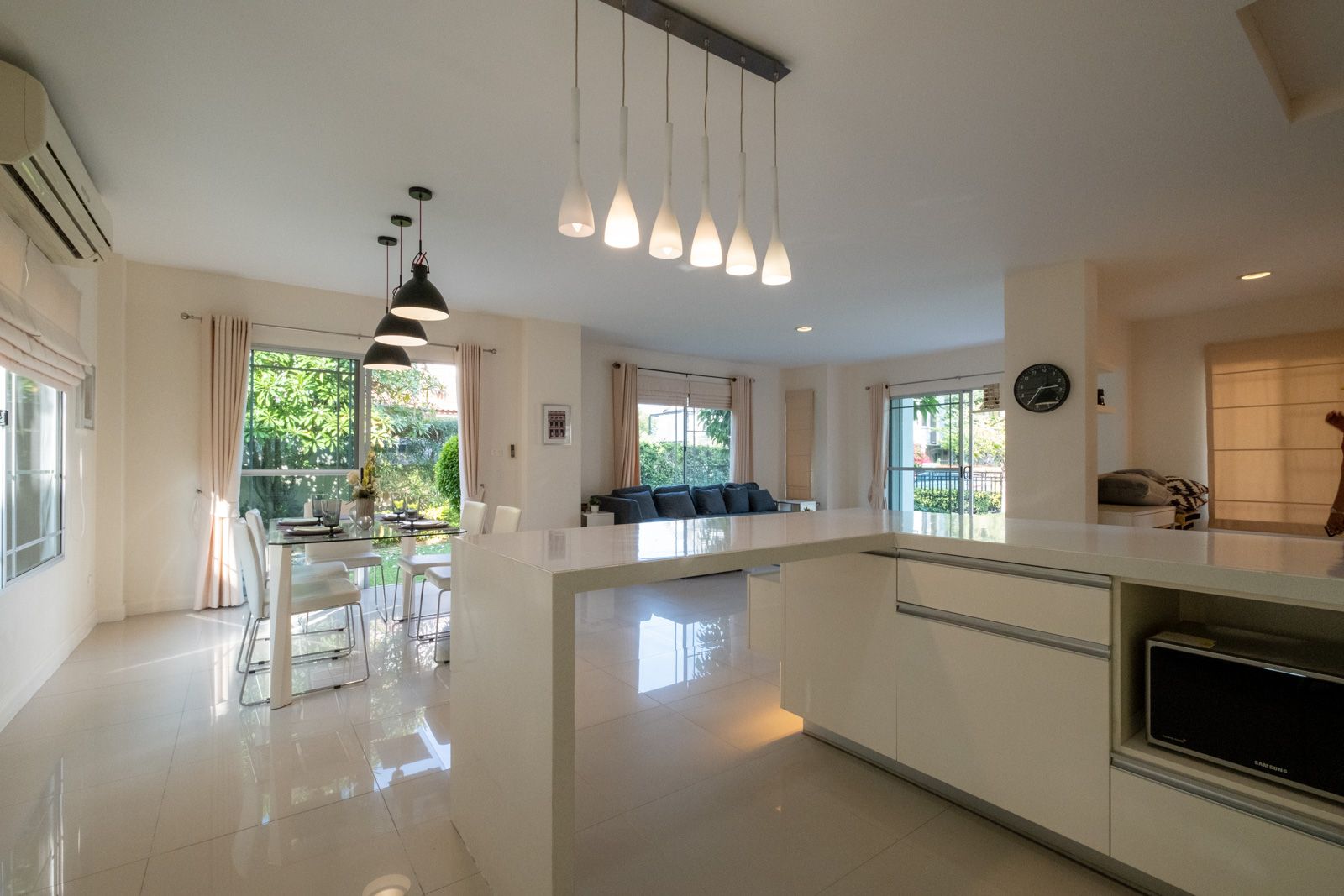 Modern 3-Bedroom Haven in Land and House