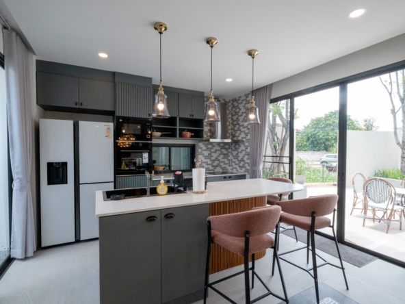 Exquisite New 3-Story Residence: Prime Chiang Mai Location & High-End Finishes-TNP-D1224