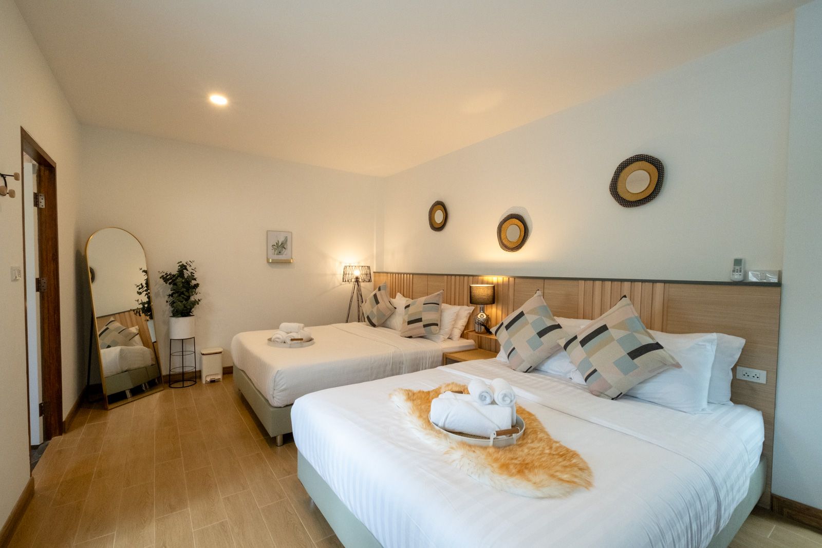 Exquisite New 3-Story Residence: Prime Chiang Mai Location & High-End Finishes-TNP-D1224