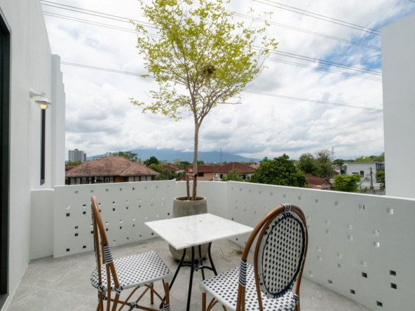 Exquisite New 3-Story Residence: Prime Chiang Mai Location & High-End Finishes-TNP-D1224