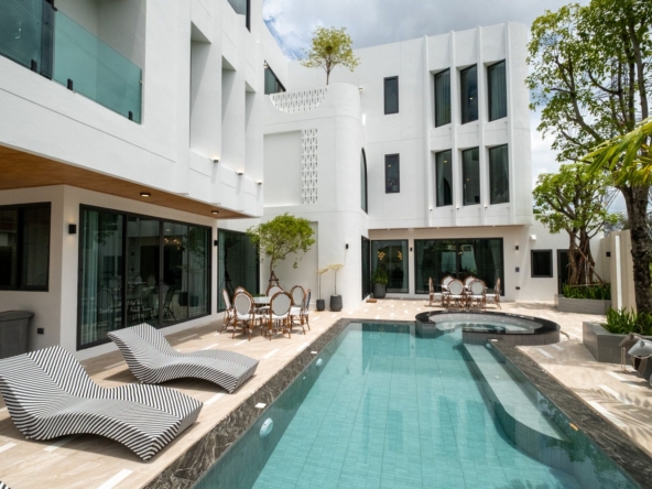 Exquisite New 3-Story Residence: Prime Chiang Mai Location & High-End Finishes-TNP-D1224