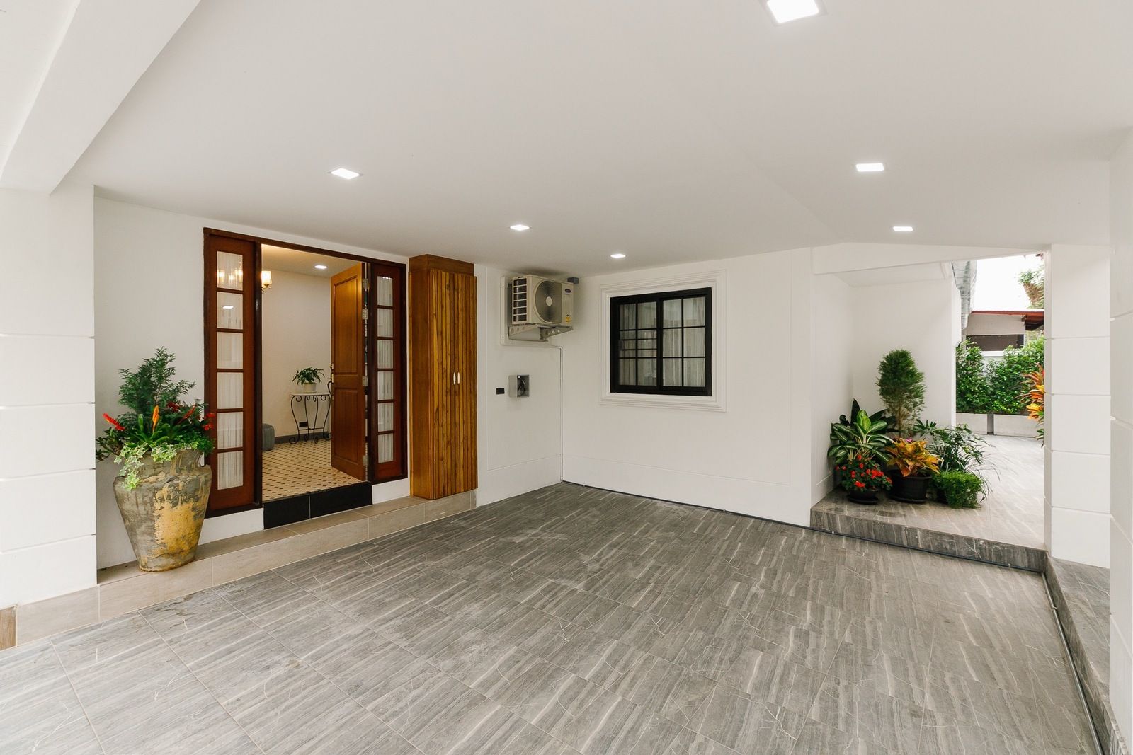 Exquisite Chiang Mai Residence on Canal Road-TNP-D1214