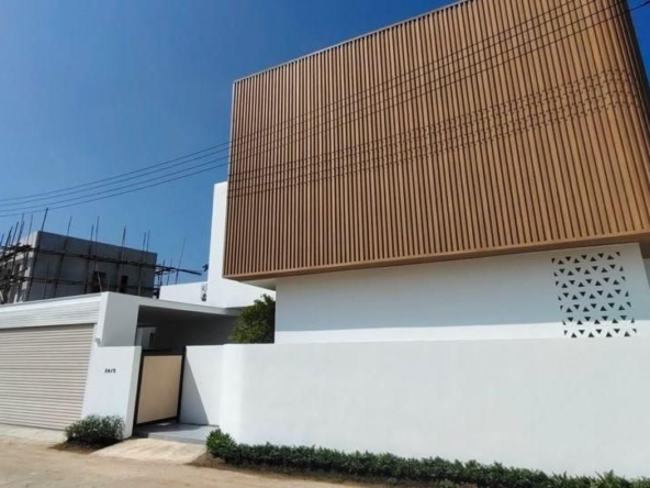 Doi Saket 3-Bedroom Luxury: Modern Pool Villa with Mountain Views-TNP-D1226