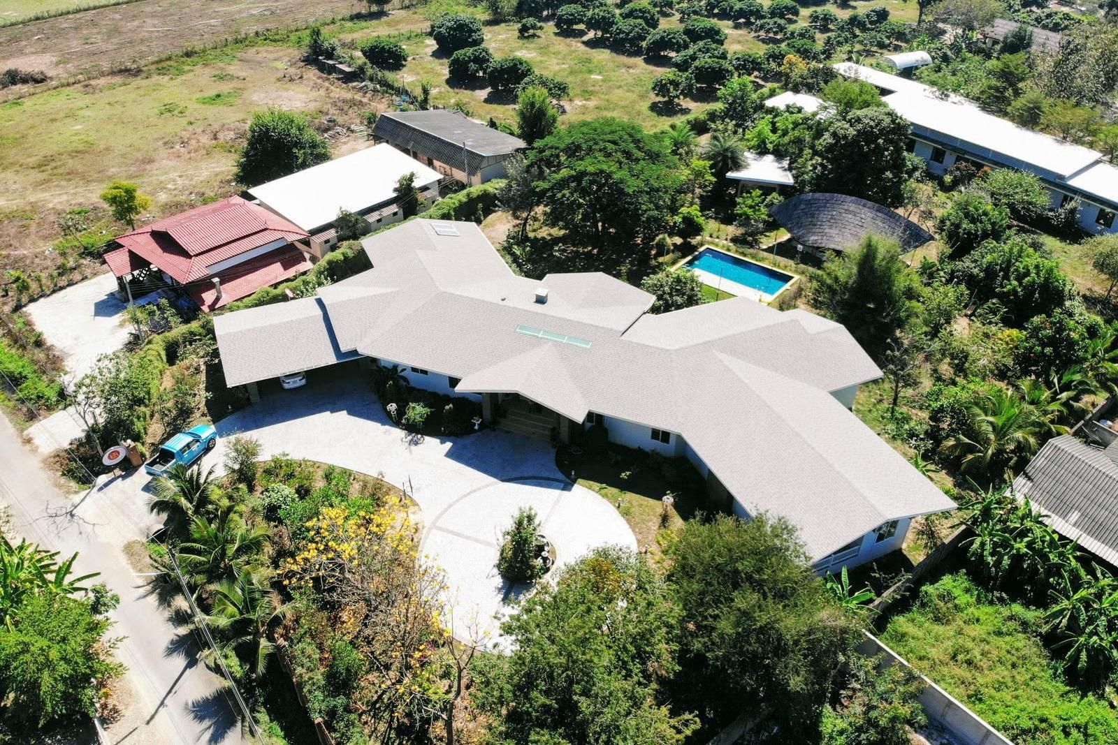 Spacious 6 Bedroom Villa in San Pa Tong-TNP-D589
