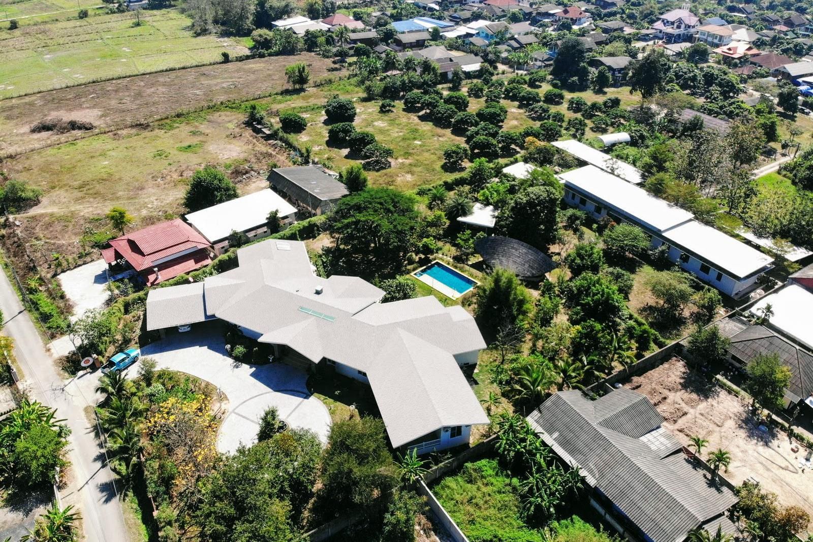 Spacious 6 Bedroom Villa in San Pa Tong-TNP-D589