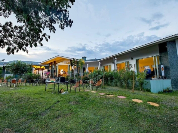 Spacious 6 Bedroom Villa in San Pa Tong-TNP-D589
