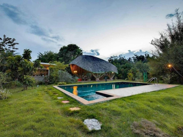 Spacious 6 Bedroom Villa in San Pa Tong-TNP-D589