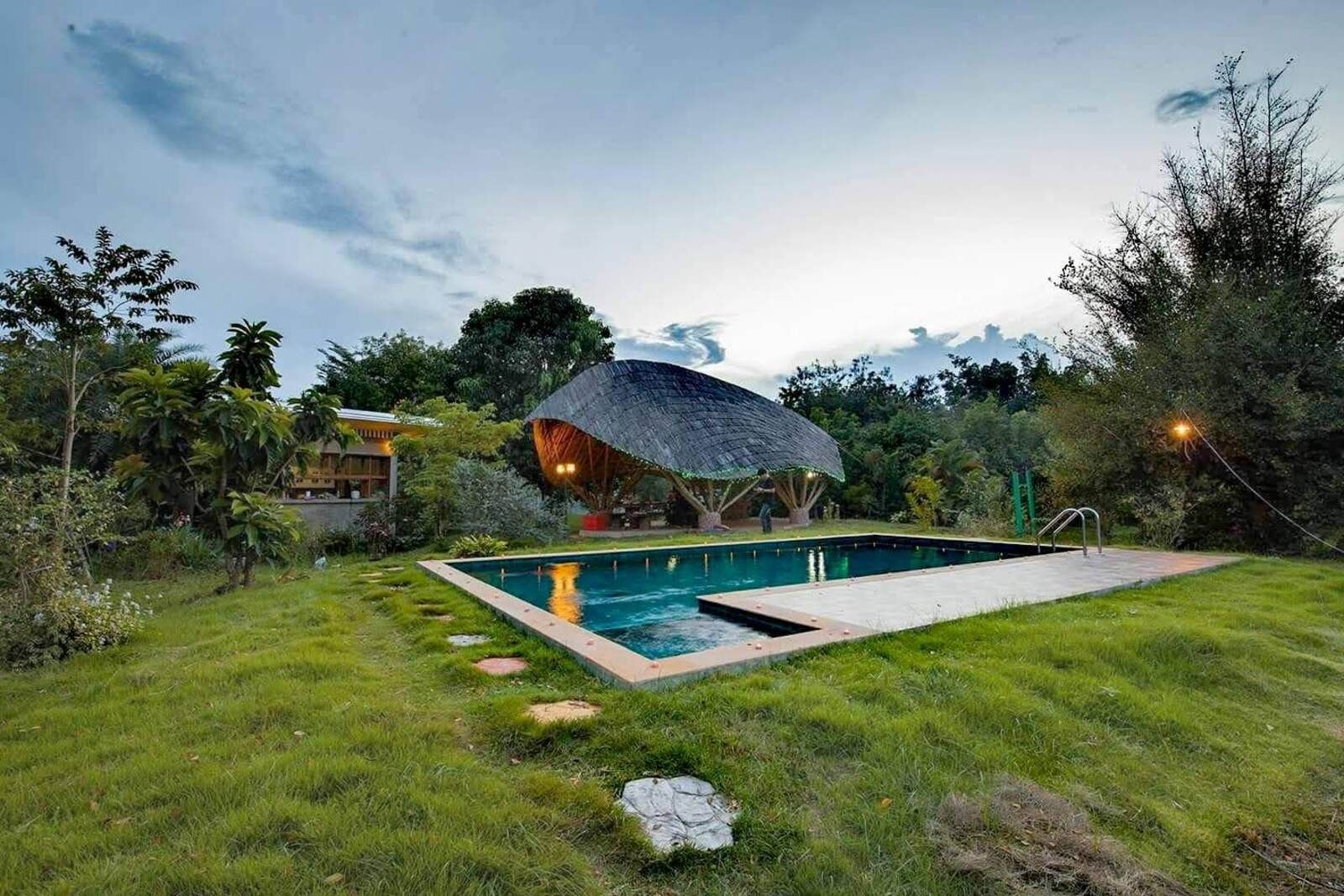 Spacious 6 Bedroom Villa in San Pa Tong-TNP-D589