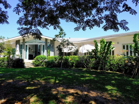 Spacious 6 Bedroom Villa in San Pa Tong-TNP-D589