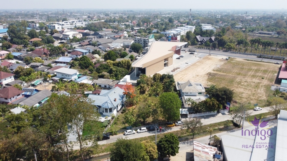 Land for sale 340 sqw only 100 m from Chiang Mai- Hang Dong Road