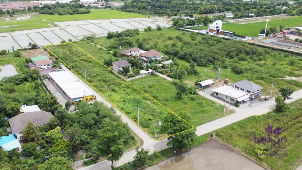 Land for sale 3 rai 60 wah. Prime location in