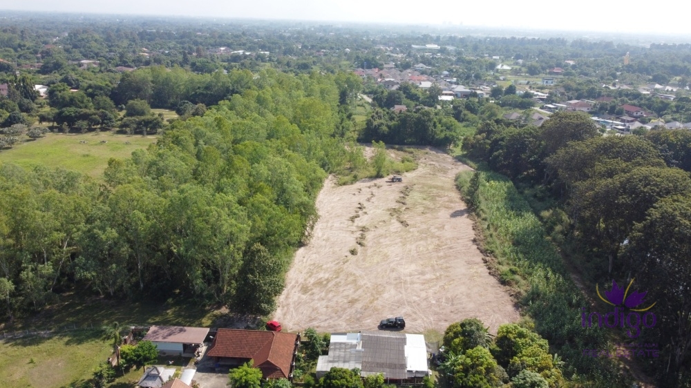 Land for sale 6 Rai 1 Ngan 51 sqw near Mae Jo University
